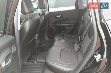 Внедорожник / Кроссовер Jeep Compass 2017 в 