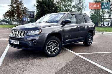 Внедорожник / Кроссовер Jeep Compass 2015 в Житомире