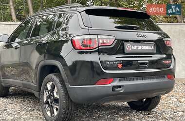 Внедорожник / Кроссовер Jeep Compass 2018 в 