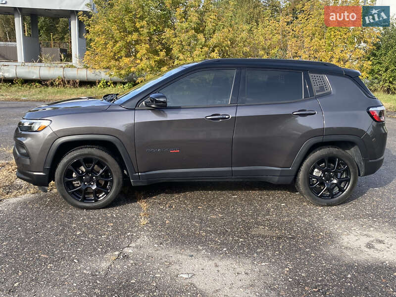 Внедорожник / Кроссовер Jeep Compass 2022 в Киеве