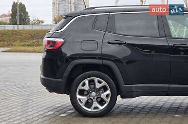 Внедорожник / Кроссовер Jeep Compass 2019 в 