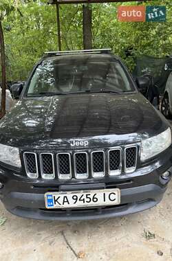 Внедорожник / Кроссовер Jeep Compass 2012 в Киеве