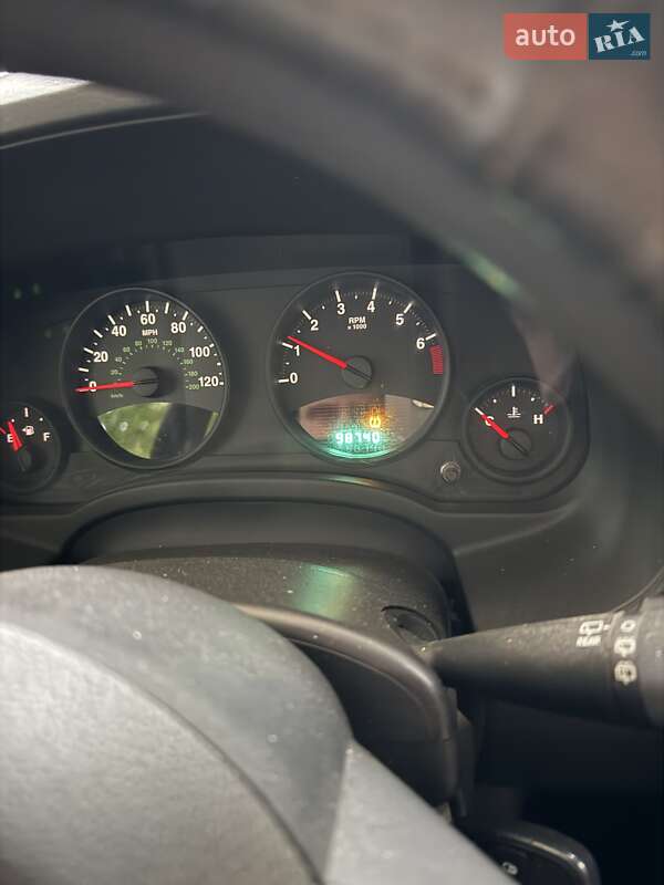 Позашляховик / Кросовер Jeep Compass 2012 в Києві