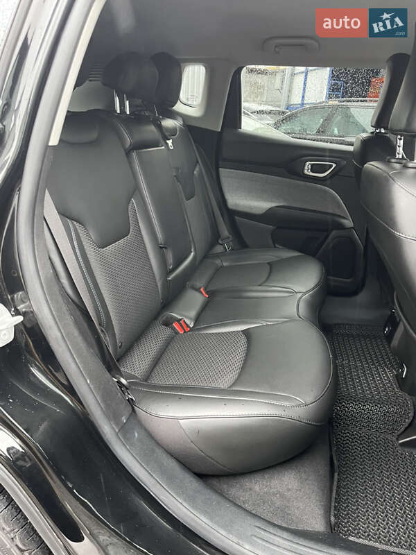 Внедорожник / Кроссовер Jeep Compass 2022 в Фастове