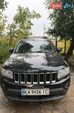 Позашляховик / Кросовер Jeep Compass 2012 в Києві