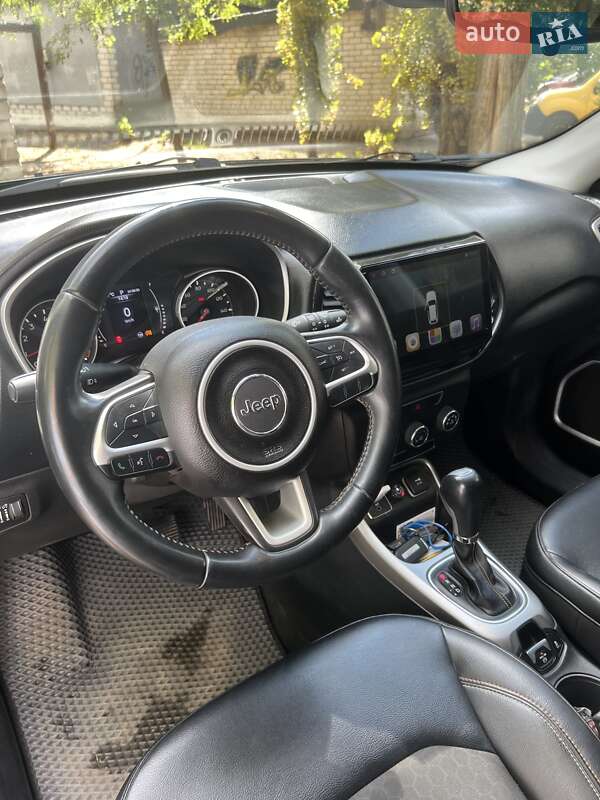 Позашляховик / Кросовер Jeep Compass 2017 в Миколаєві