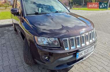 Внедорожник / Кроссовер Jeep Compass 2013 в Костополе