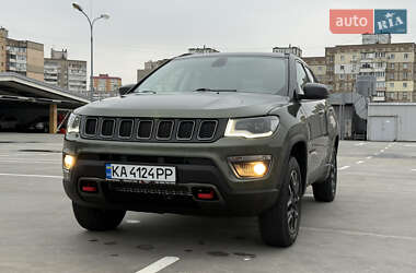 Внедорожник / Кроссовер Jeep Compass 2020 в 