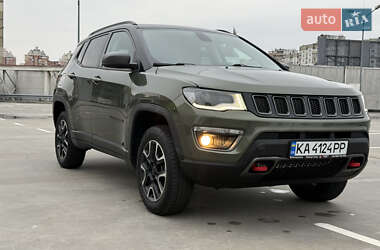 Внедорожник / Кроссовер Jeep Compass 2020 в 