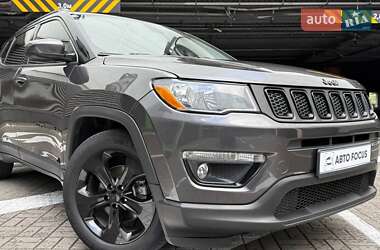 Внедорожник / Кроссовер Jeep Compass 2019 в 