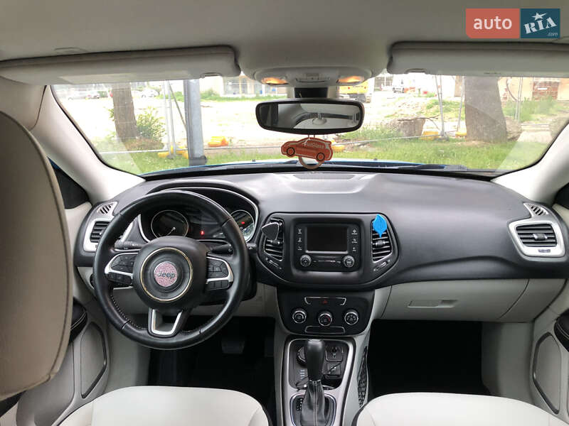 Внедорожник / Кроссовер Jeep Compass 2017 в Сумах