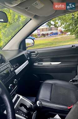 Внедорожник / Кроссовер Jeep Compass 2016 в 