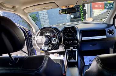Внедорожник / Кроссовер Jeep Compass 2016 в 