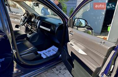 Внедорожник / Кроссовер Jeep Compass 2016 в 