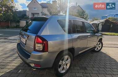 Внедорожник / Кроссовер Jeep Compass 2014 в 