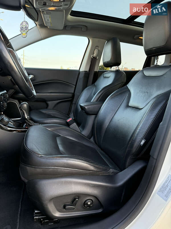 Позашляховик / Кросовер Jeep Compass 2017 в Києві фото 20 Позашляховик / Кросовер Jeep Compass 2017 в Києві