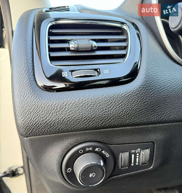 Позашляховик / Кросовер Jeep Compass 2017 в Києві фото 21 Позашляховик / Кросовер Jeep Compass 2017 в Києві