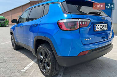 Внедорожник / Кроссовер Jeep Compass 2018 в 