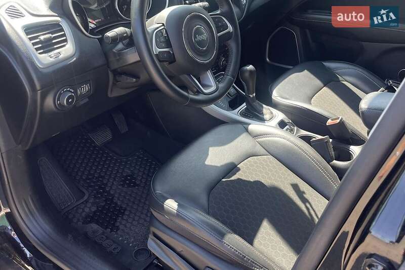 Внедорожник / Кроссовер Jeep Compass 2020 в Виннице