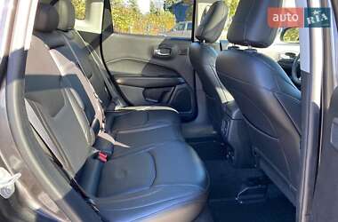 Внедорожник / Кроссовер Jeep Compass 2017 в 