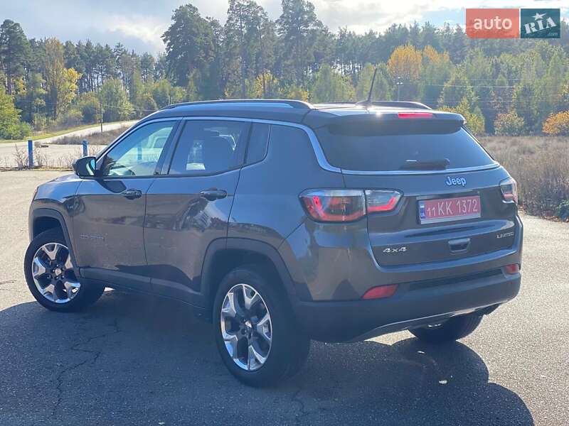 Внедорожник / Кроссовер Jeep Compass 2017 в Киеве