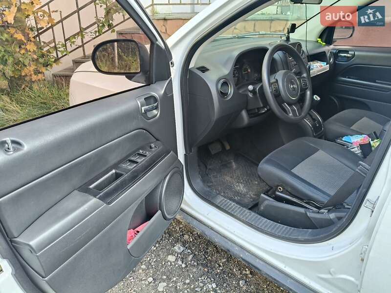 Внедорожник / Кроссовер Jeep Compass 2014 в Львове
