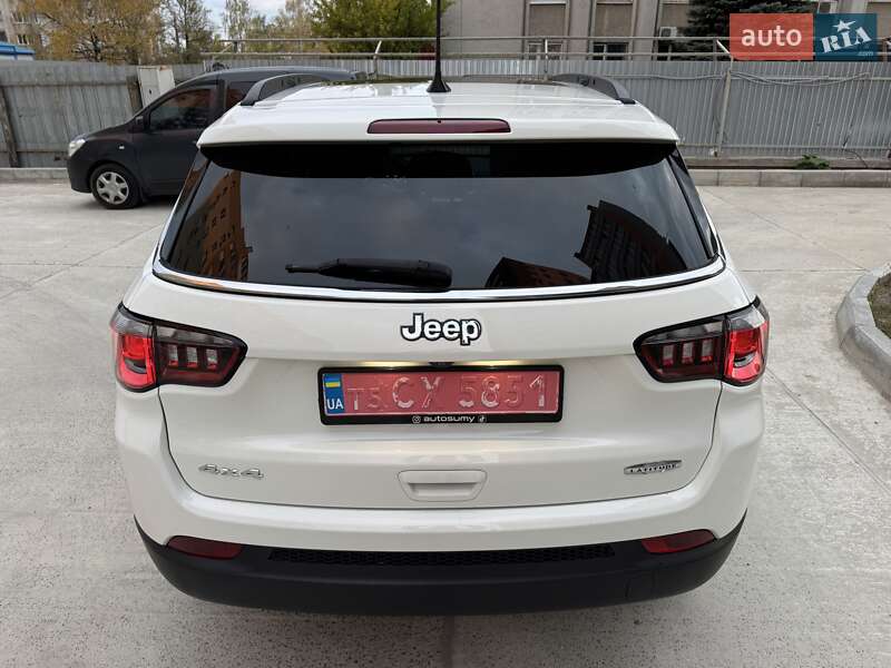 Внедорожник / Кроссовер Jeep Compass 2017 в Киеве