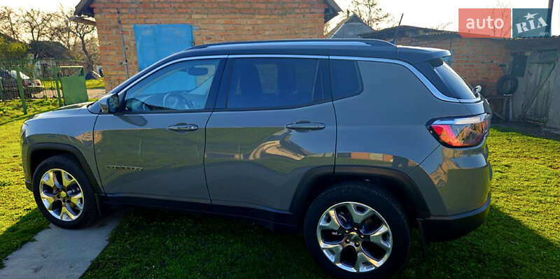 Внедорожник / Кроссовер Jeep Compass 2021 в Киеве