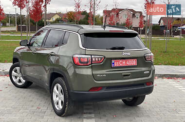 Внедорожник / Кроссовер Jeep Compass 2017 в 