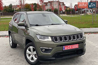 Внедорожник / Кроссовер Jeep Compass 2017 в 