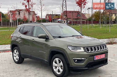 Внедорожник / Кроссовер Jeep Compass 2017 в 