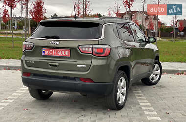 Внедорожник / Кроссовер Jeep Compass 2017 в 