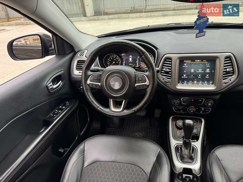Внедорожник / Кроссовер Jeep Compass 2017 в Киеве фото 32 Внедорожник / Кроссовер Jeep Compass 2017 в Киеве