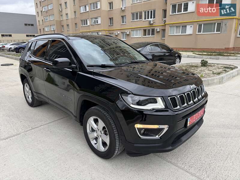Внедорожник / Кроссовер Jeep Compass 2017 в Киеве фото 4 Внедорожник / Кроссовер Jeep Compass 2017 в Киеве