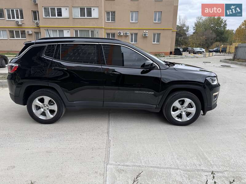 Внедорожник / Кроссовер Jeep Compass 2017 в Киеве фото 11 Внедорожник / Кроссовер Jeep Compass 2017 в Киеве