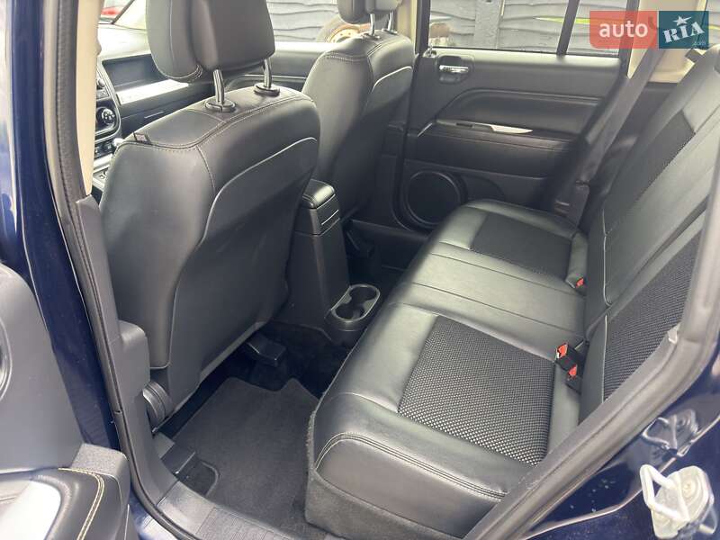Внедорожник / Кроссовер Jeep Compass 2016 в Киеве