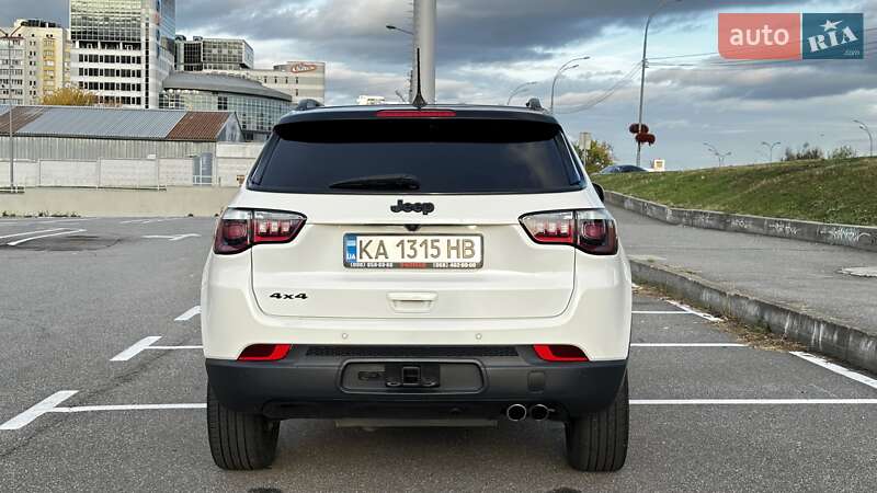 Внедорожник / Кроссовер Jeep Compass 2020 в Киеве