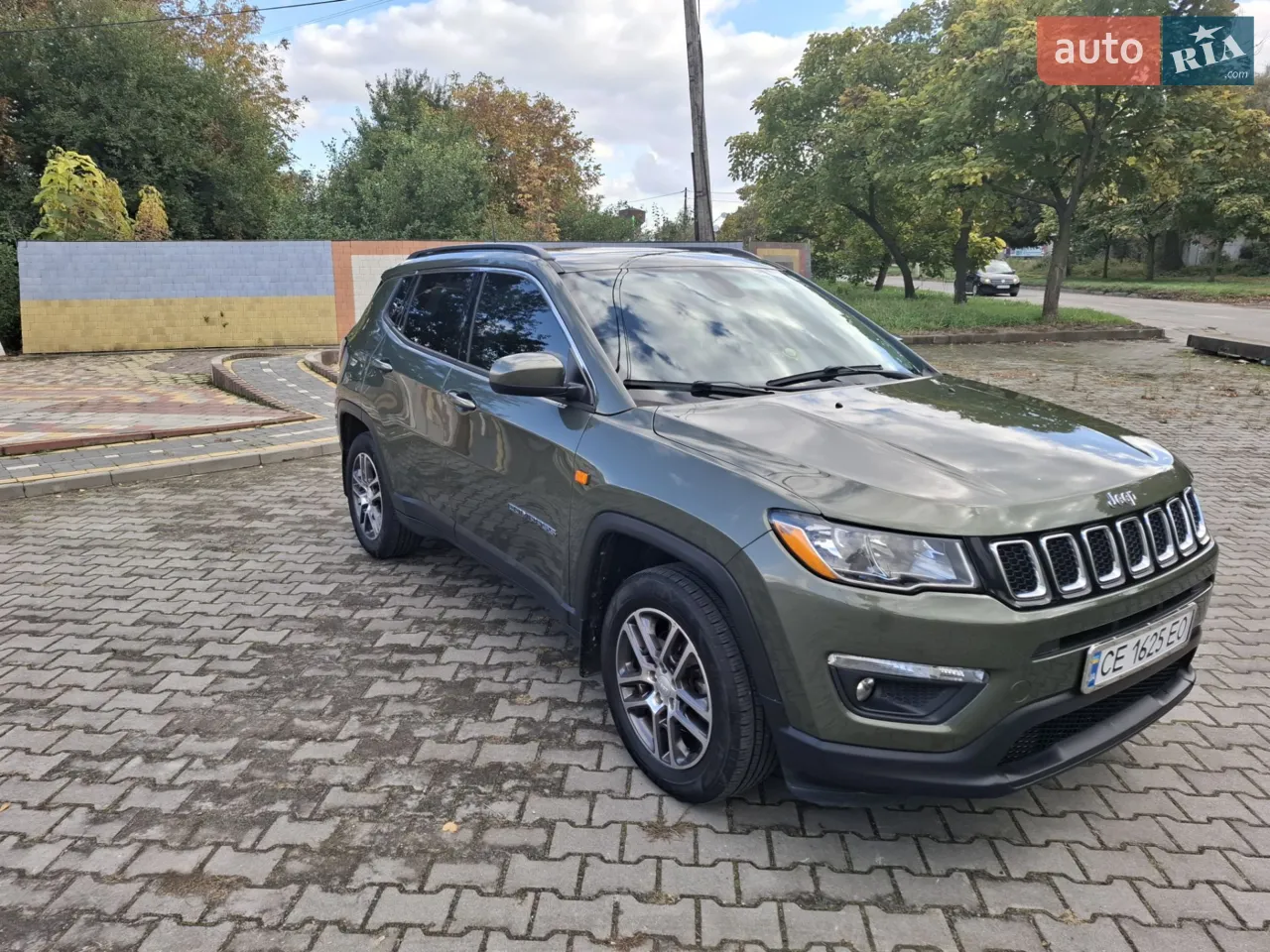 2017 Jeep Compass - мініатюра 16