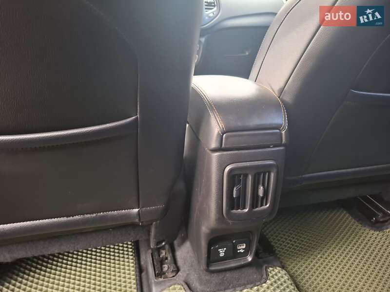 Позашляховик / Кросовер Jeep Compass 2017 в Чернівцях