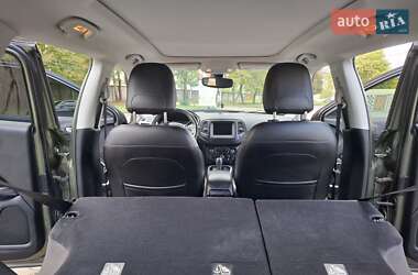 Позашляховик / Кросовер Jeep Compass 2017 в Чернівцях