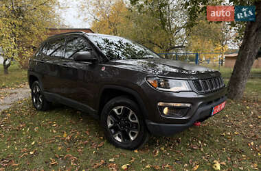 Внедорожник / Кроссовер Jeep Compass 2018 в 