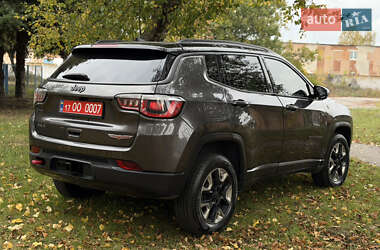 Внедорожник / Кроссовер Jeep Compass 2018 в 