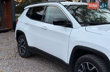 Внедорожник / Кроссовер Jeep Compass 2021 в 