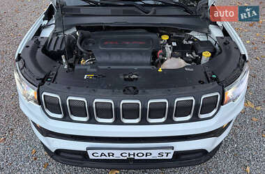 Внедорожник / Кроссовер Jeep Compass 2021 в 