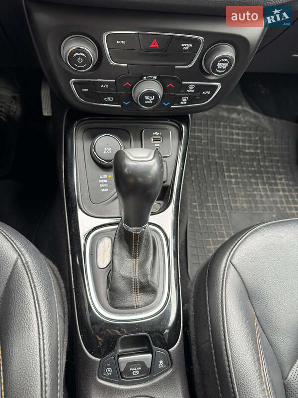 Внедорожник / Кроссовер Jeep Compass 2019 в Борщеве фото 28 Внедорожник / Кроссовер Jeep Compass 2019 в Борщеве