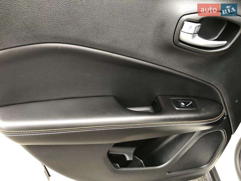 Внедорожник / Кроссовер Jeep Compass 2018 в Хмельницком