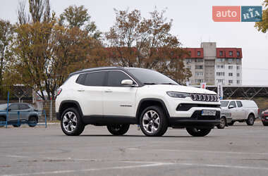 Позашляховик / Кросовер Jeep Compass 2020 в 