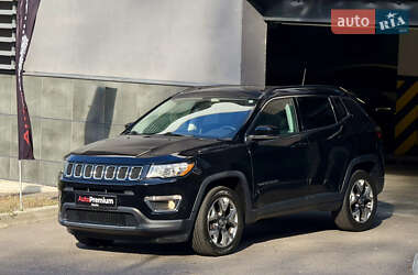 Позашляховик / Кросовер Jeep Compass 2018 в 