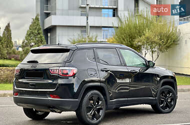 Внедорожник / Кроссовер Jeep Compass 2019 в 