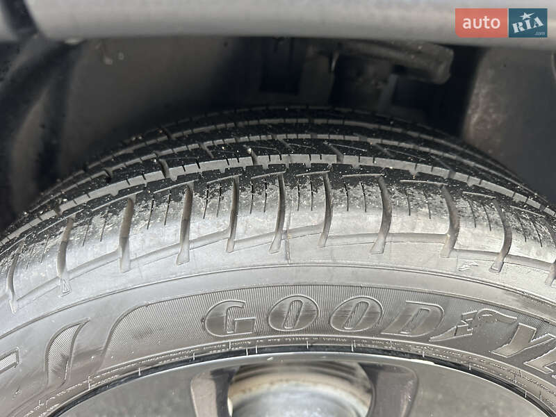 Позашляховик / Кросовер Jeep Compass 2019 в Києві фото 22 Позашляховик / Кросовер Jeep Compass 2019 в Києві